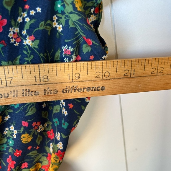 Tucker for Target Vibrant Floral V-Neck Mini Dress - Picture 4 of 9